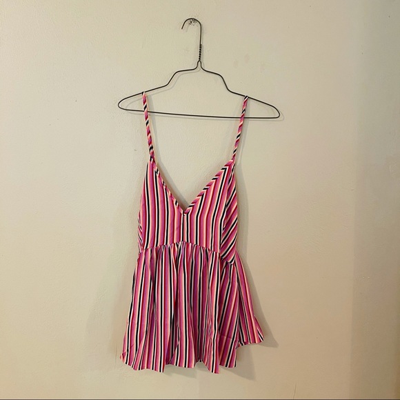 SHEIN Tops - NWOT Striped Criss Cross Back Sleeveless Blouse